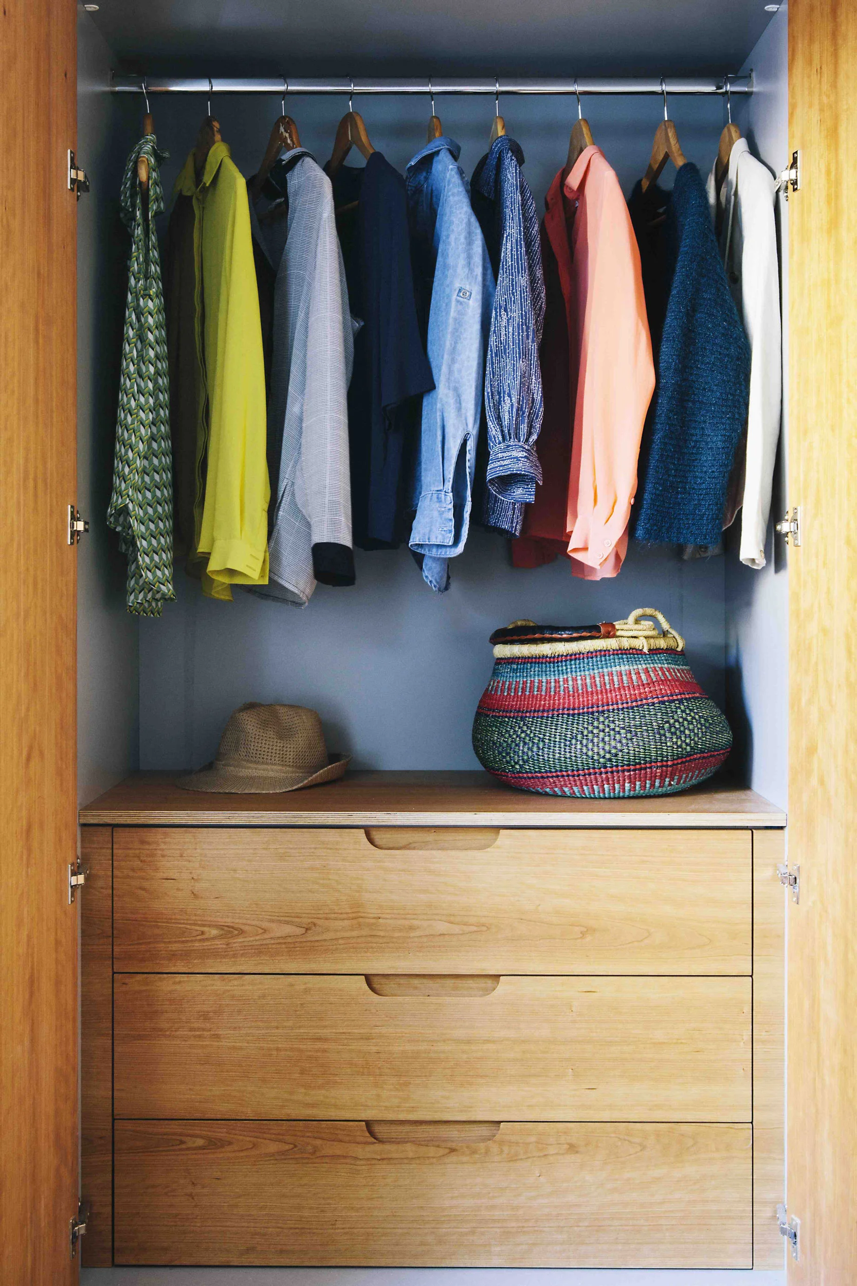 Camden Hill Wardrobes West Reid